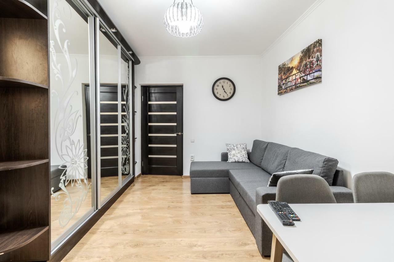 Homey Apartment Lviv Dış mekan fotoğraf